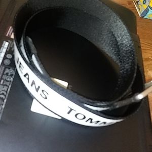 Tommy Hilfiger tape belt